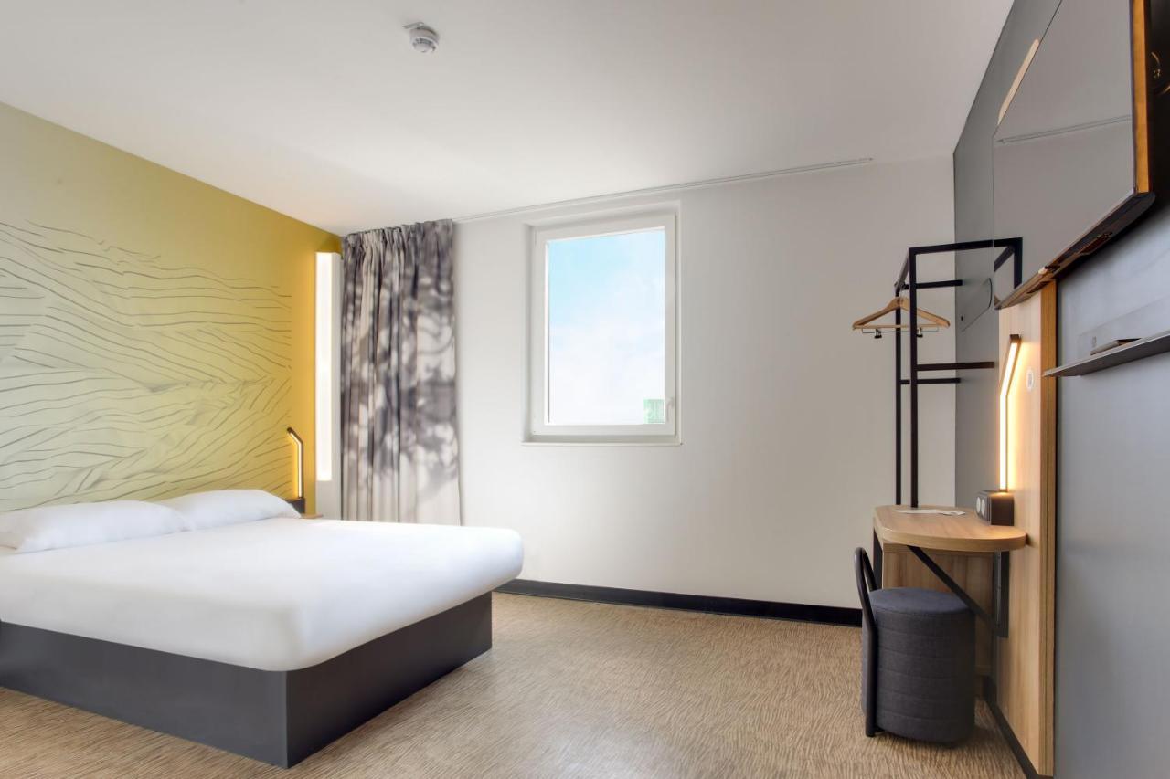 Chambre Double - Accessible aux Personnes à Mobilité Réduite